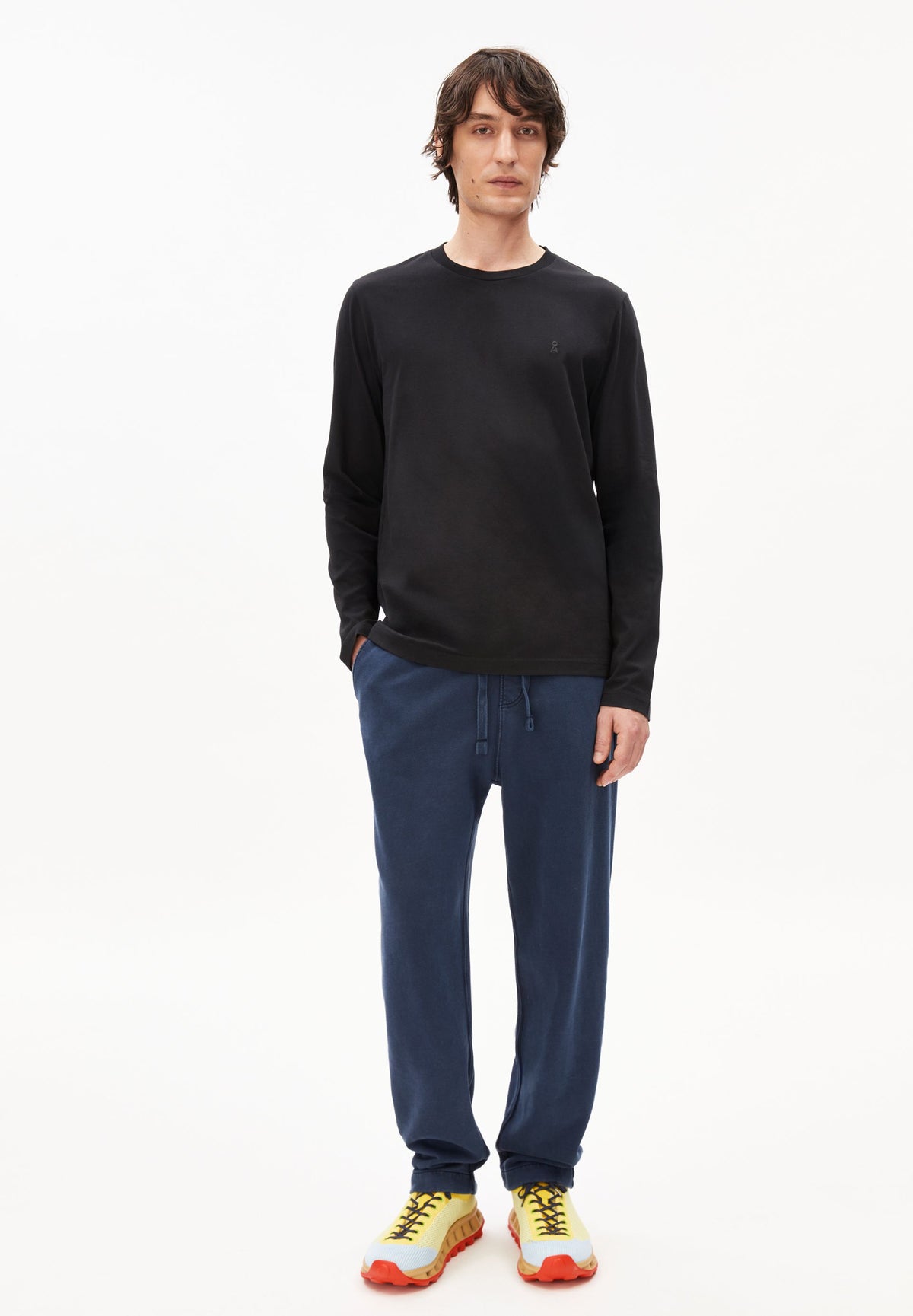 Jaames Longsleeve