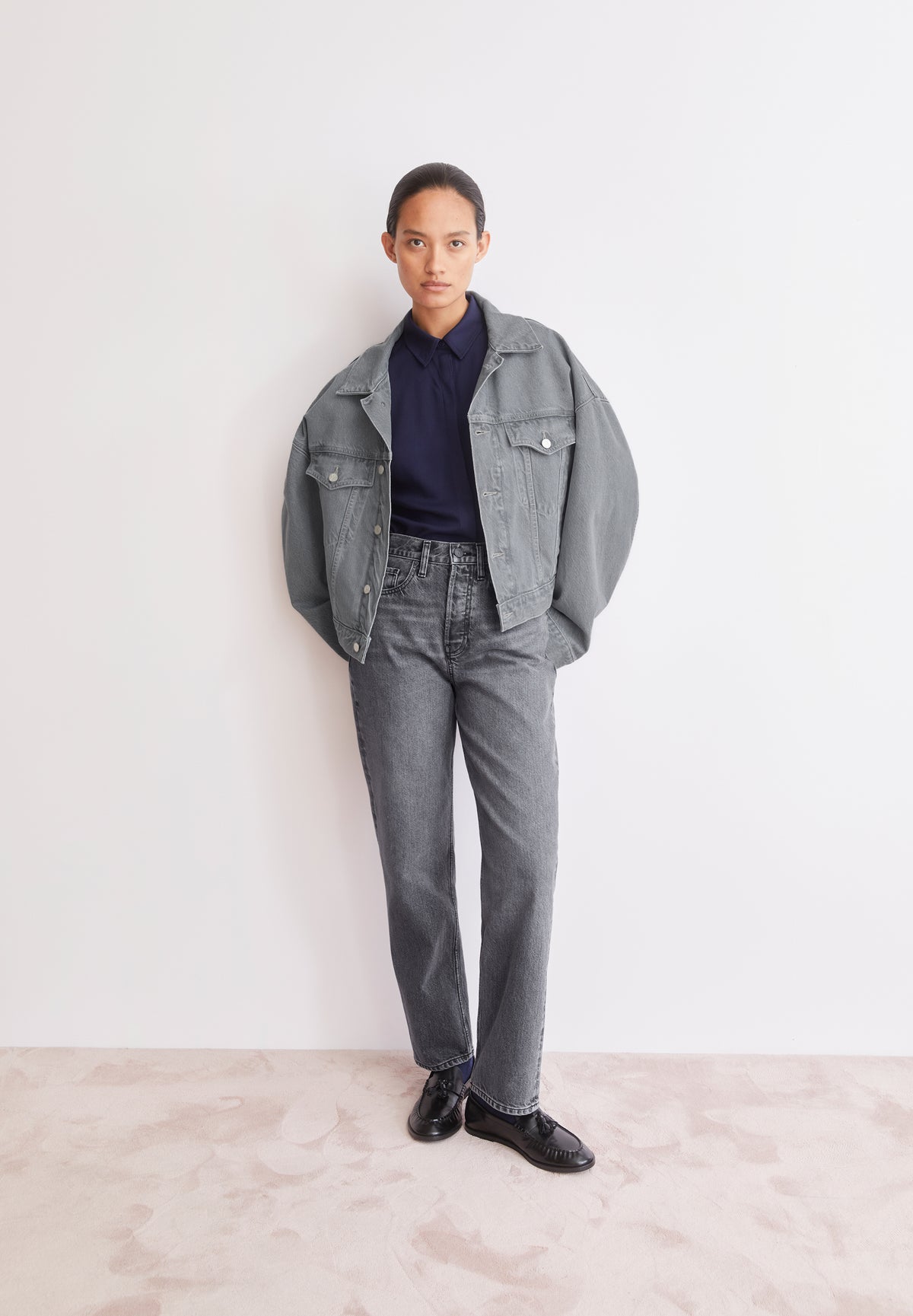 Aaikala High Straight Jean