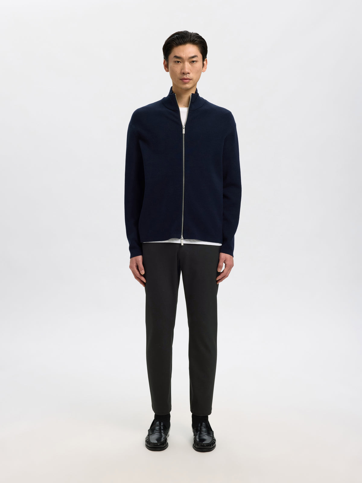 175-Slim Robert