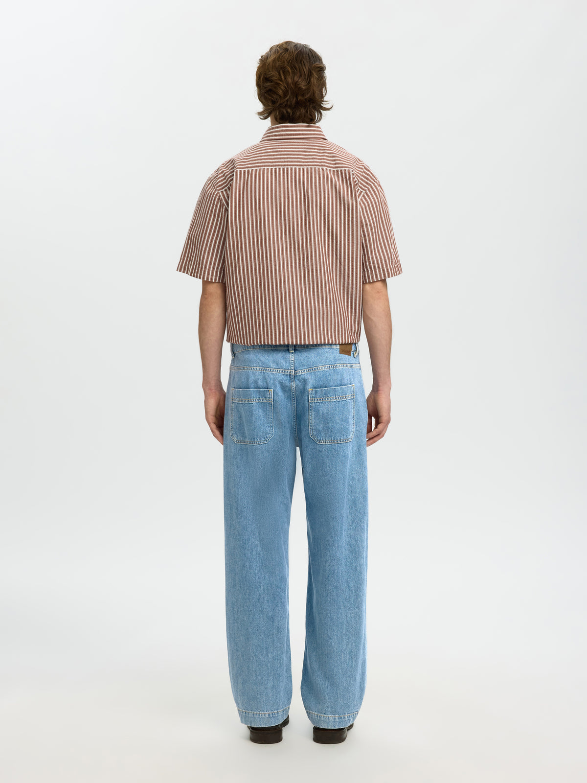 220-Loose Mason