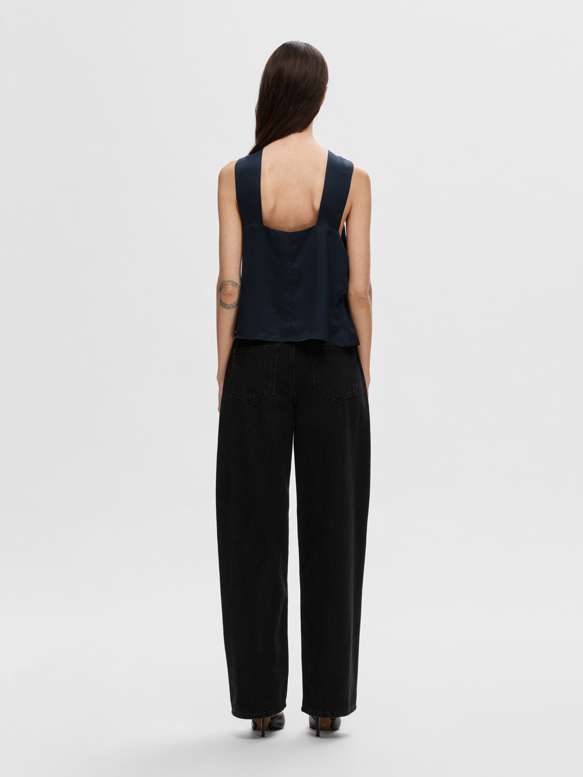 Annie Halterneck Top
