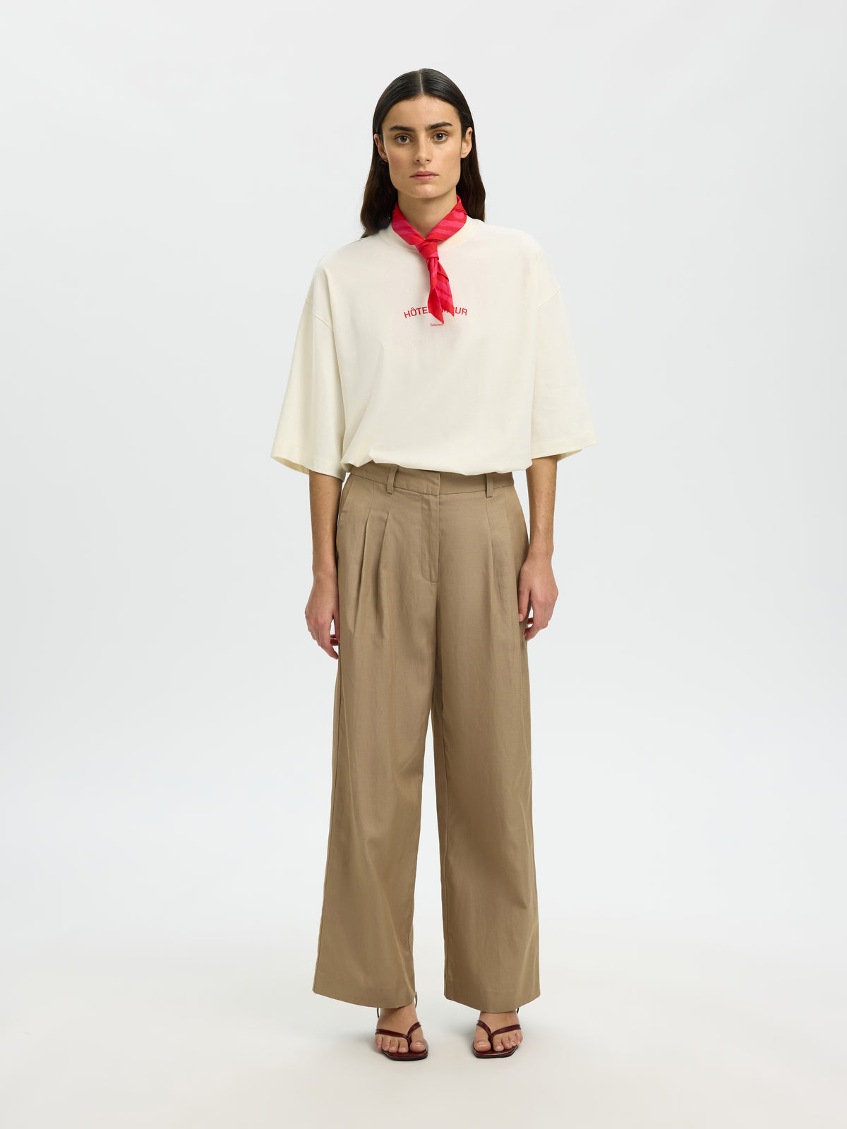 Boxy Lia Hotel Amour Tee