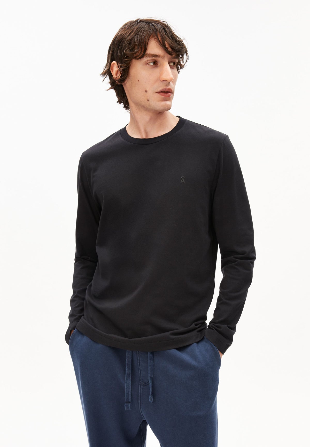 Jaames Longsleeve