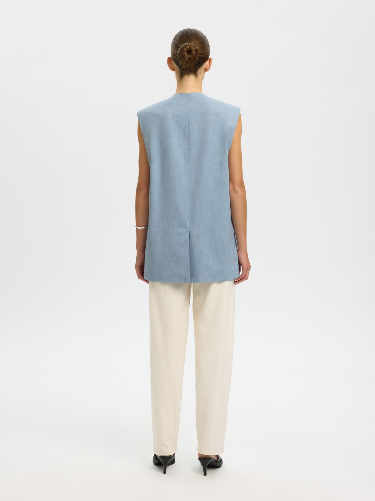 Lisa Vest