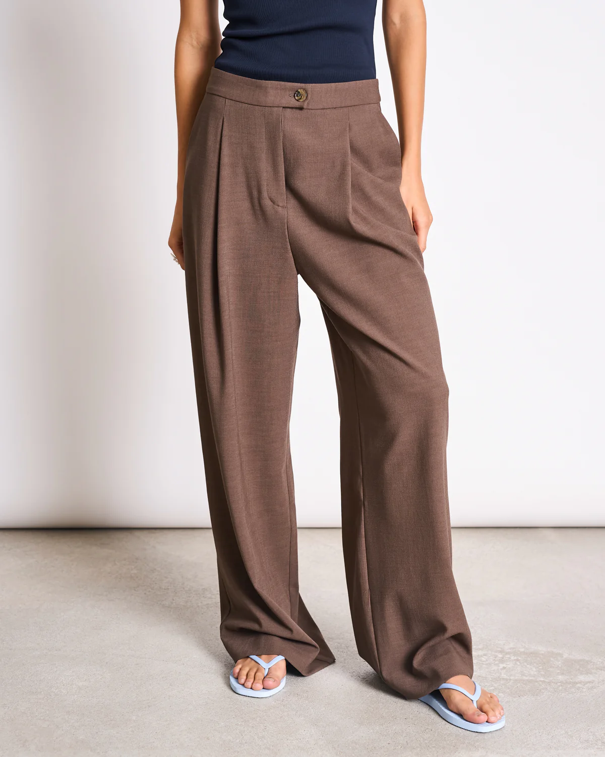 Pleated Wide Pants